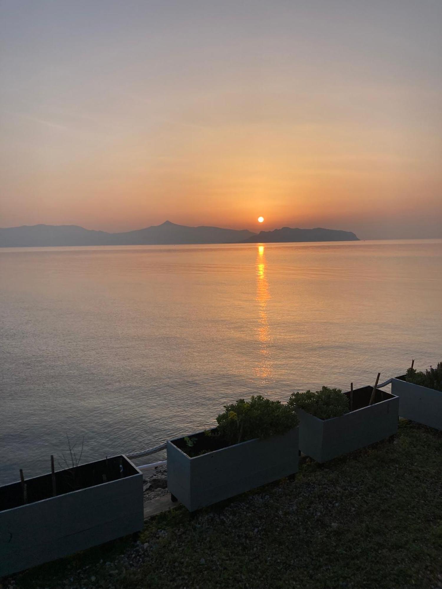 Rosys Little Village Skala  Bagian luar foto