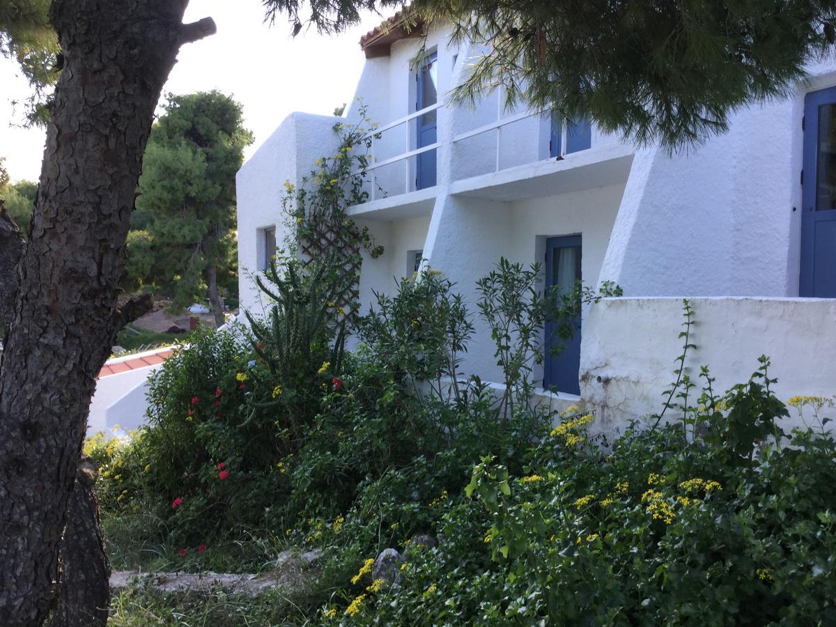 Rosys Little Village Skala  Bagian luar foto