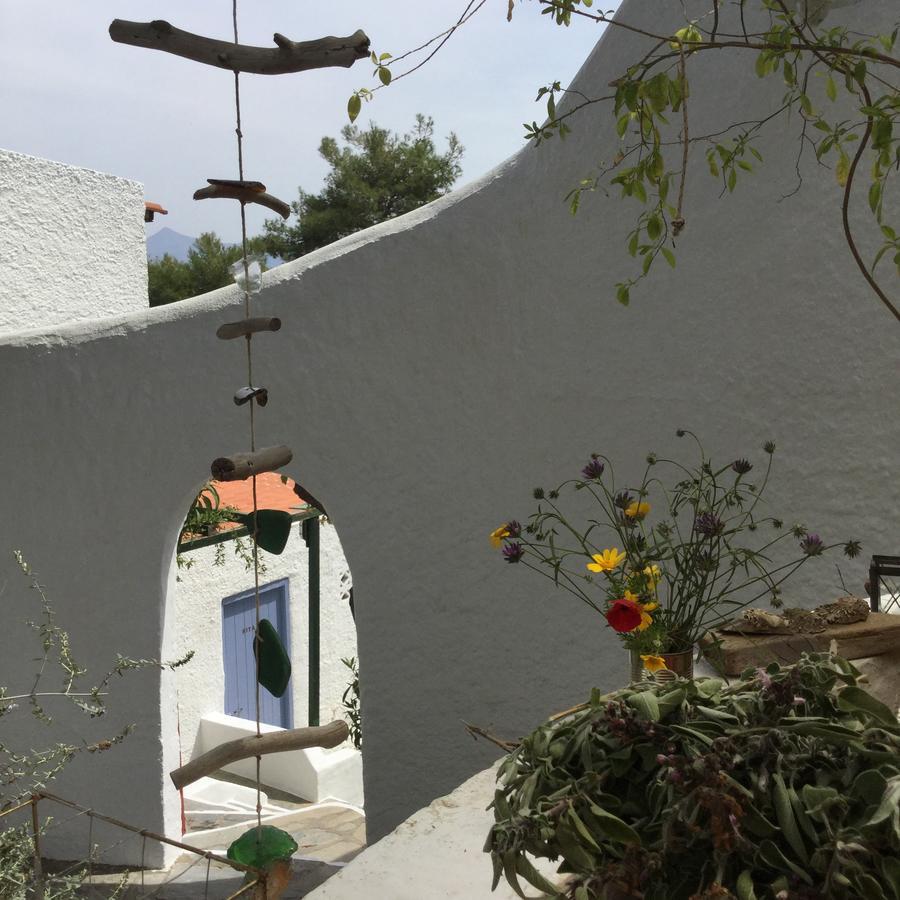 Rosys Little Village Skala  Bagian luar foto
