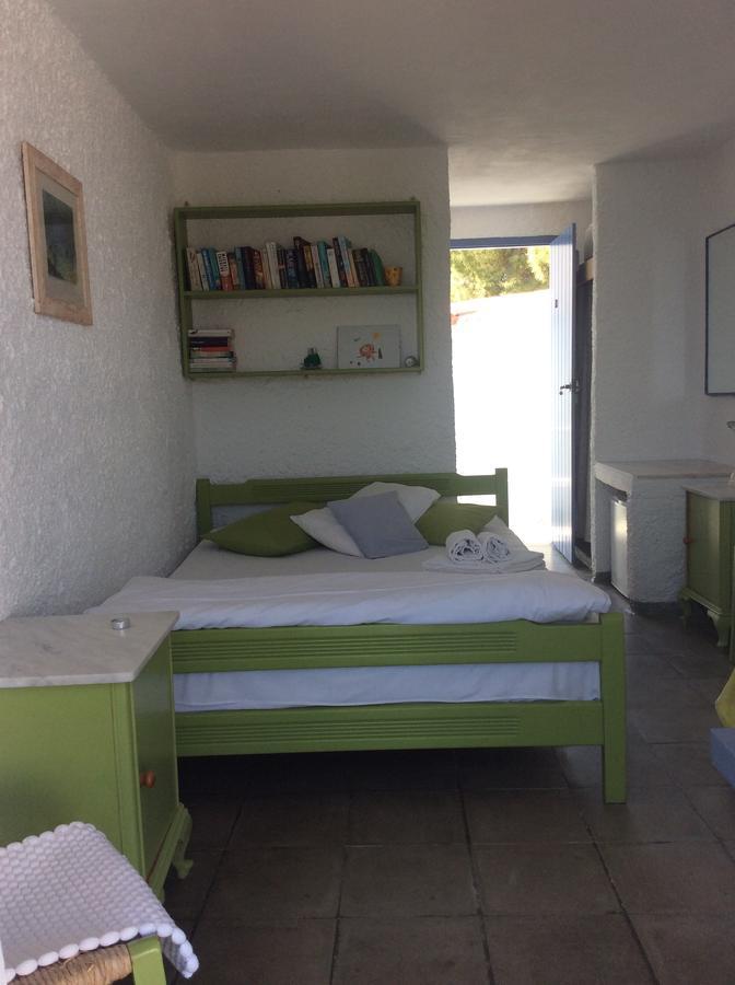 Rosys Little Village Skala  Bagian luar foto
